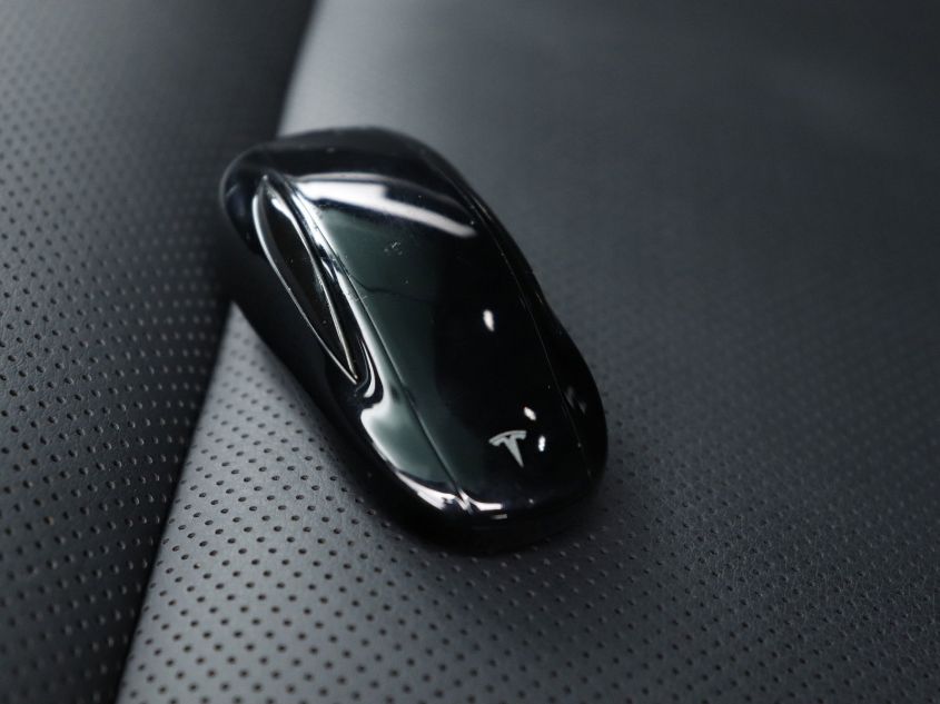 2022 TESLA MODEL X PLAID 7SAXCBE65NF329738