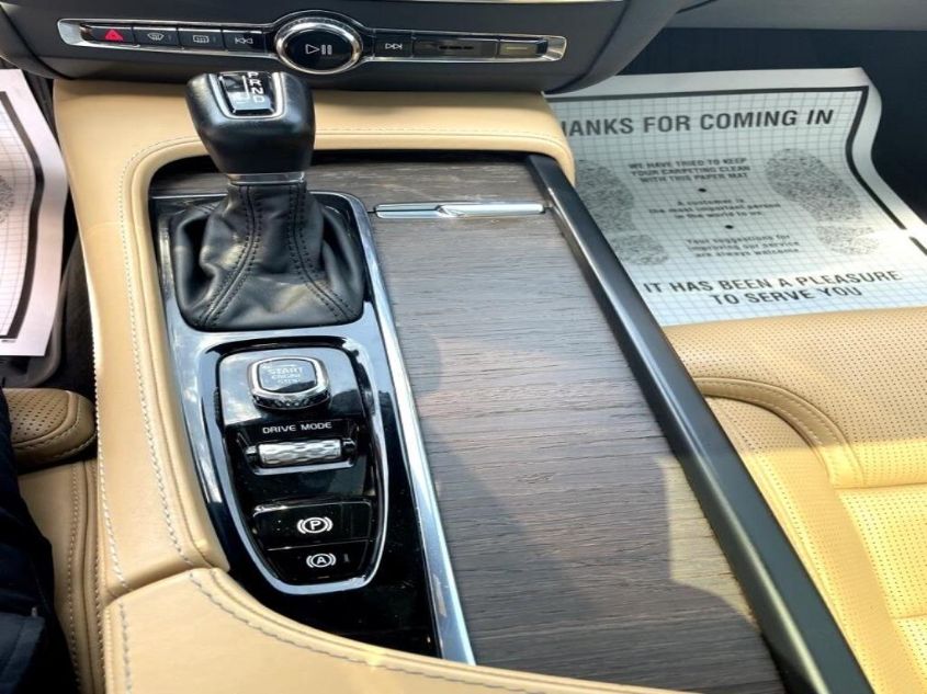2021 VOLVO S90 INSCRIPTION LVYA22ML7MP207196