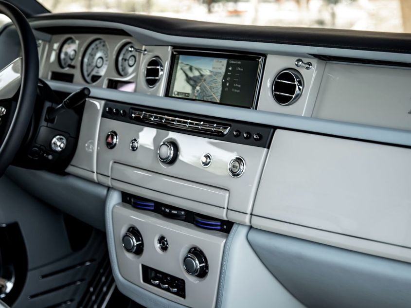 2015 ROLLS-ROYCE PHANTOM COUPE DROPHEAD SCA682D51FUX75341