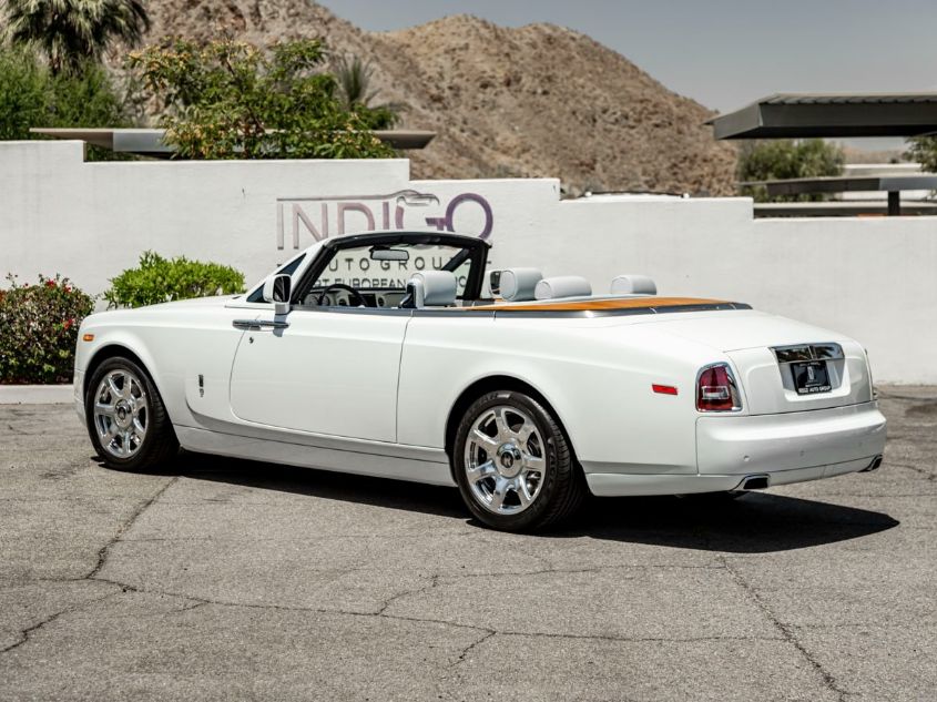 2015 ROLLS-ROYCE PHANTOM COUPE DROPHEAD SCA682D51FUX75341