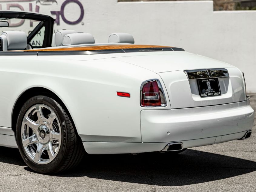 2015 ROLLS-ROYCE PHANTOM COUPE DROPHEAD SCA682D51FUX75341