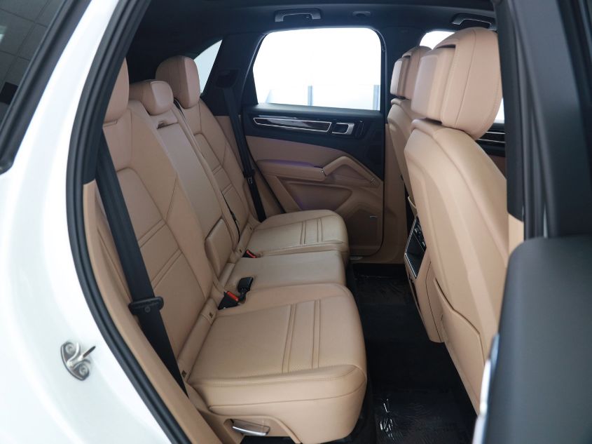 2019 PORSCHE CAYENNE WP1AA2AY5KDA15654