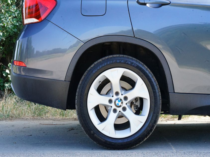 2015 BMW X1 SDRIVE28I WBAVM1C54FV319529