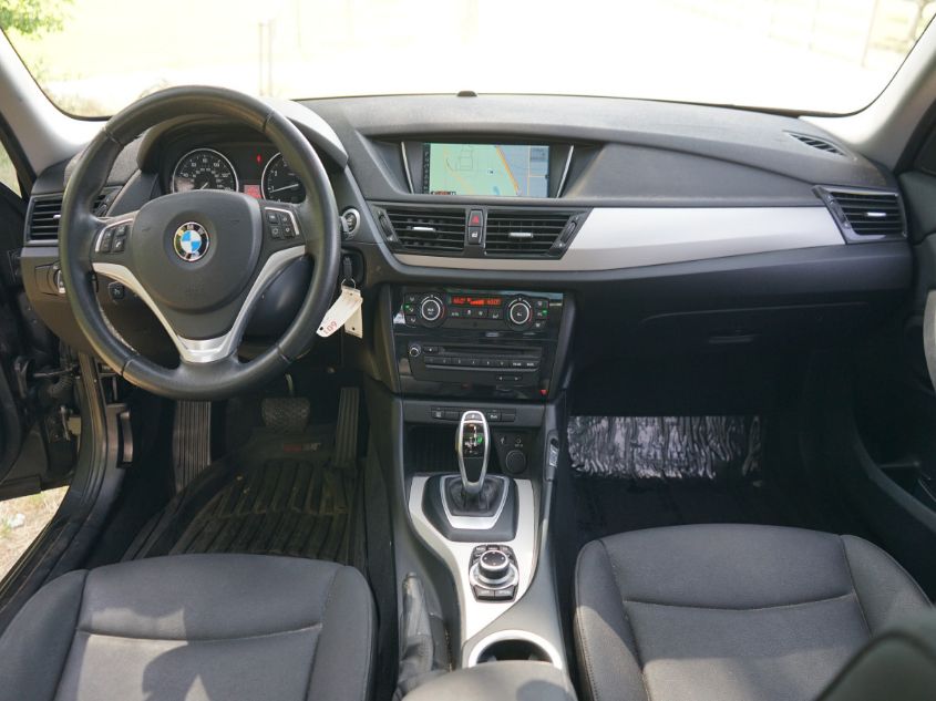 2015 BMW X1 SDRIVE28I WBAVM1C54FV319529