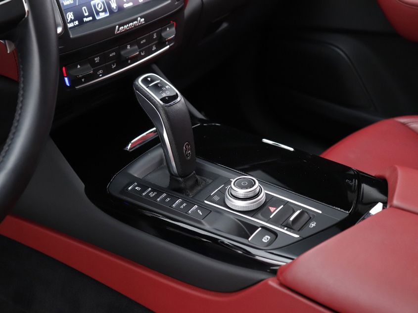 2019 MASERATI LEVANTE S ZN661YUA5KX314566