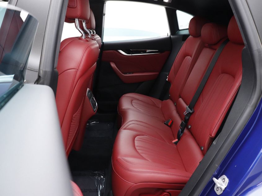2019 MASERATI LEVANTE S ZN661YUA5KX314566