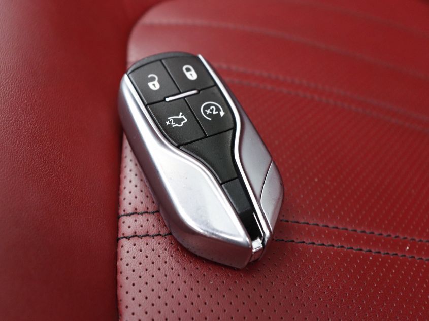 2019 MASERATI LEVANTE S ZN661YUA5KX314566