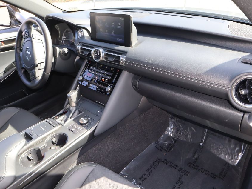 2021 LEXUS IS IS 300 JTHA81F28M5045075