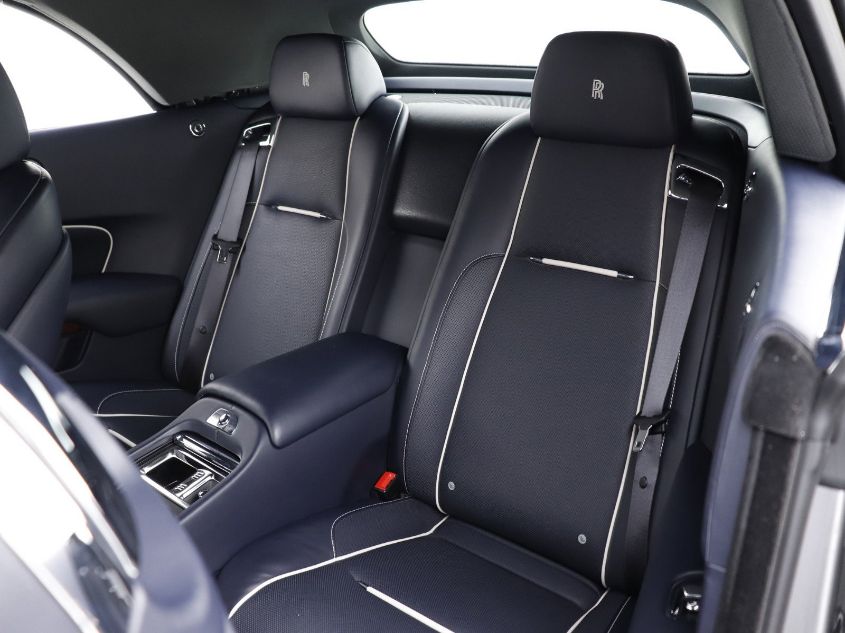 2019 ROLLS-ROYCE DAWN SCA666D52KU118085