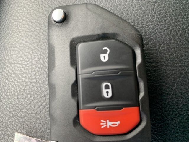2021 JEEP GLADIATOR RUBICON 1C6JJTBG2ML618185