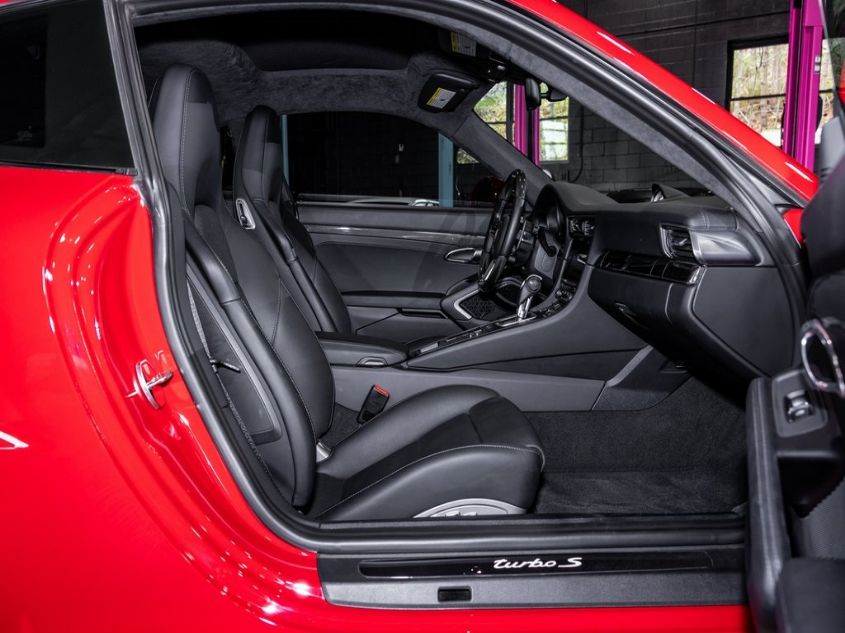 2017 PORSCHE 911 TURBO WP0AD2A94HS167267