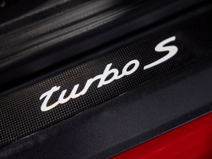 2017 PORSCHE 911 TURBO WP0AD2A94HS167267