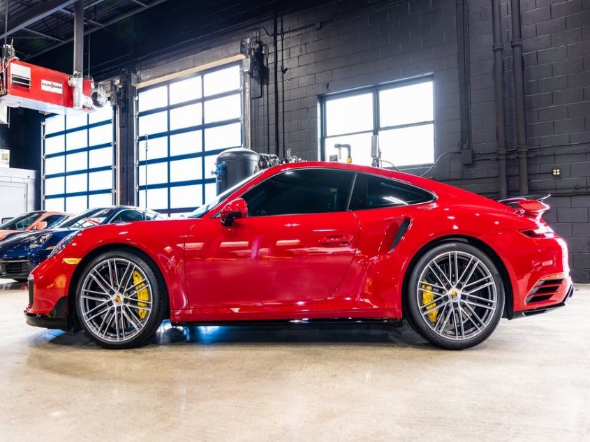 2017 PORSCHE 911 TURBO WP0AD2A94HS167267