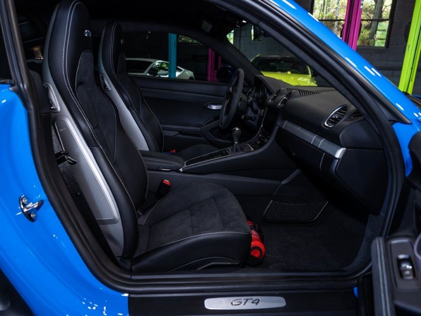 2022 PORSCHE 718 CAYMAN GT4 WP0AC2A87NS275209