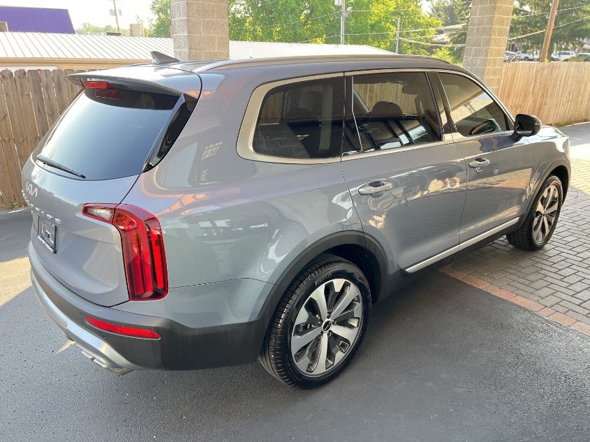 2022 KIA TELLURIDE S 5XYP6DHC2NG245452