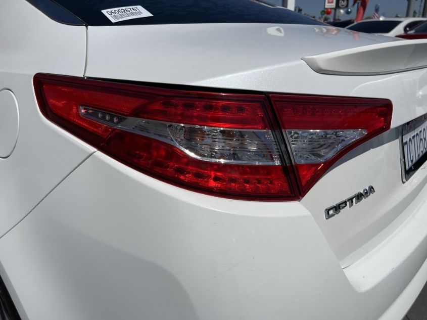 2013 KIA OPTIMA HYBRID LX KNAGM4AD5D5052676