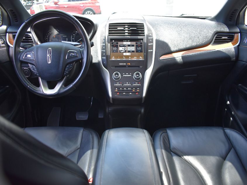 2019 LINCOLN MKC SELECT 5LMCJ2C97KUL03829