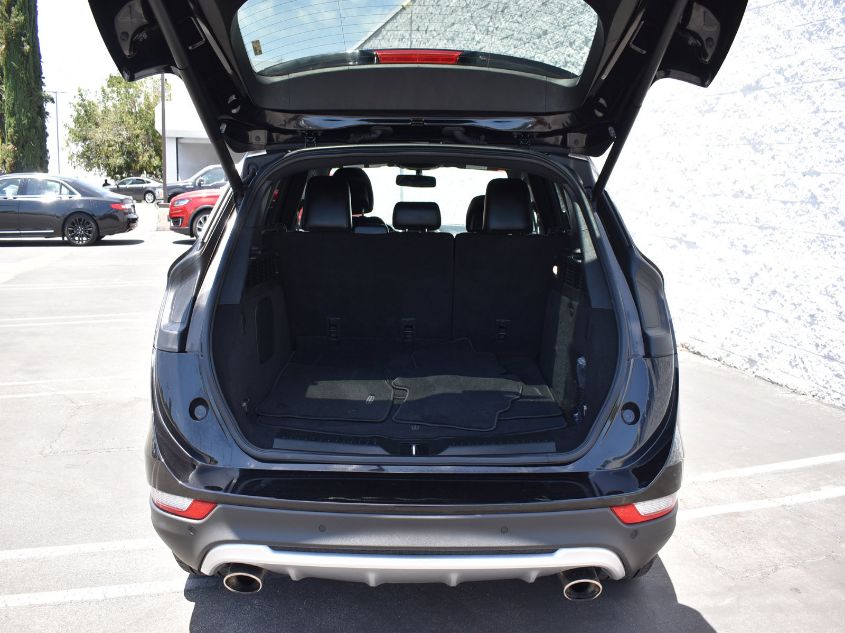 2019 LINCOLN MKC SELECT 5LMCJ2C97KUL03829