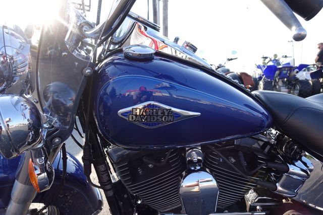 2015 HARLEY-DAVIDSON FLSTC HERITAGE SOFTAIL CLASSIC 1HD1BWV12FB033497