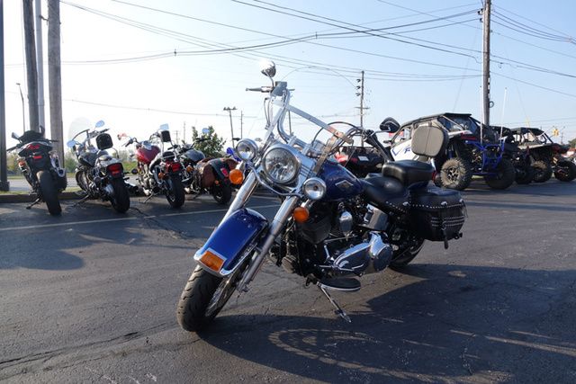 2015 HARLEY-DAVIDSON FLSTC HERITAGE SOFTAIL CLASSIC 1HD1BWV12FB033497