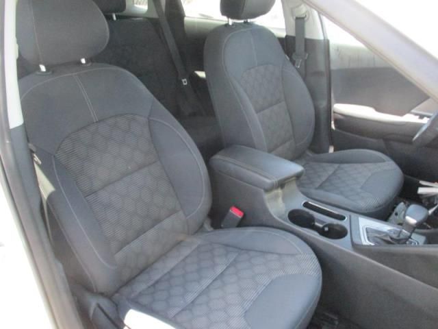 2020 KIA NIRO LX KNDCB3LC9L5365637