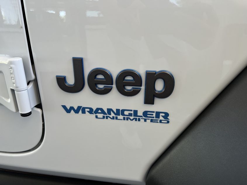 2022 JEEP WRANGLER 4XE UNLIMITED RUBICON 1C4JJXR61NW156103