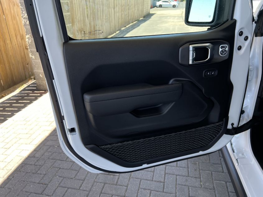 2022 JEEP WRANGLER 4XE UNLIMITED RUBICON 1C4JJXR61NW156103
