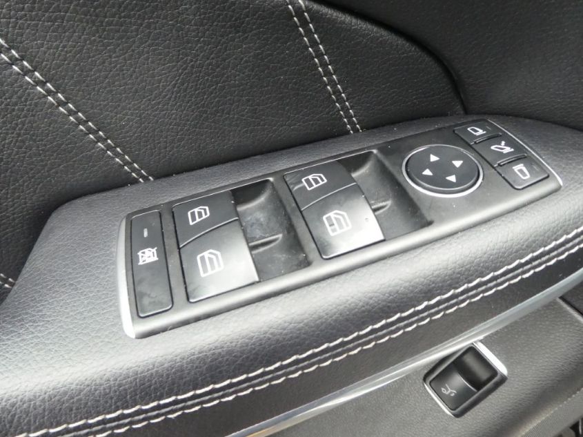 2015 MERCEDES-BENZ GL-CLASS GL 550 4JGDF7DE8FA440626