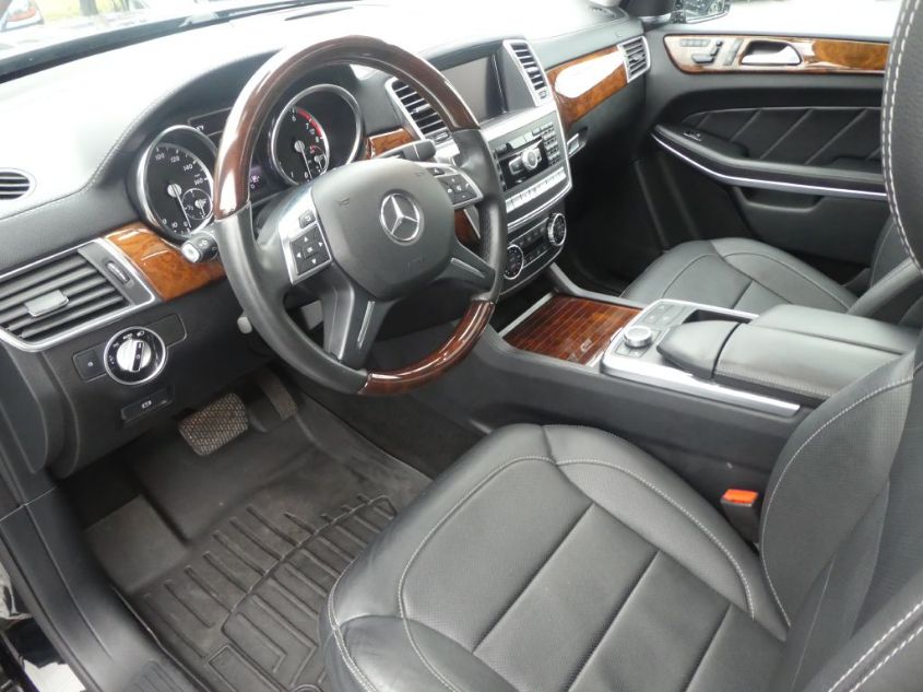 2015 MERCEDES-BENZ GL-CLASS GL 550 4JGDF7DE8FA440626