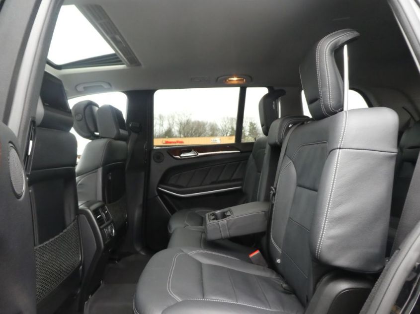 2015 MERCEDES-BENZ GL-CLASS GL 550 4JGDF7DE8FA440626