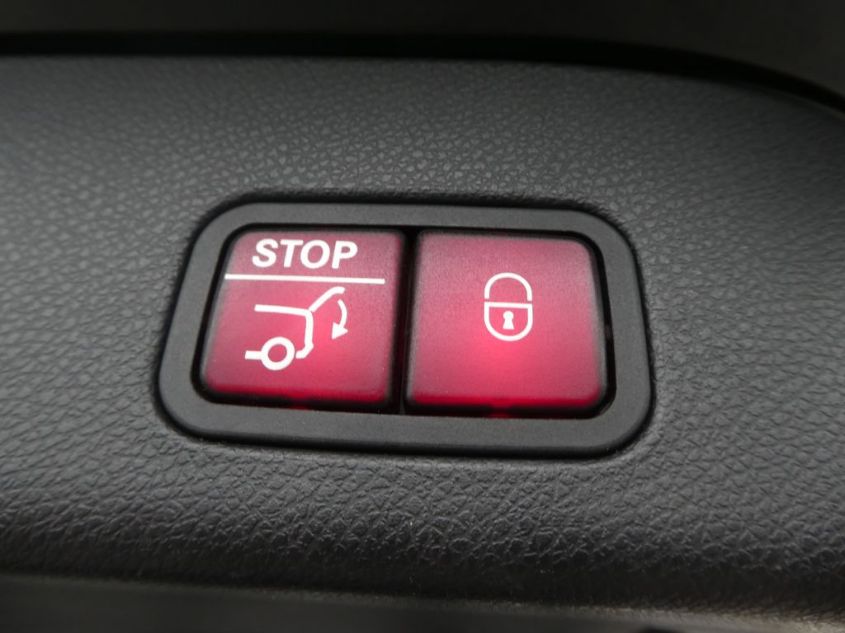 2015 MERCEDES-BENZ GL-CLASS GL 550 4JGDF7DE8FA440626