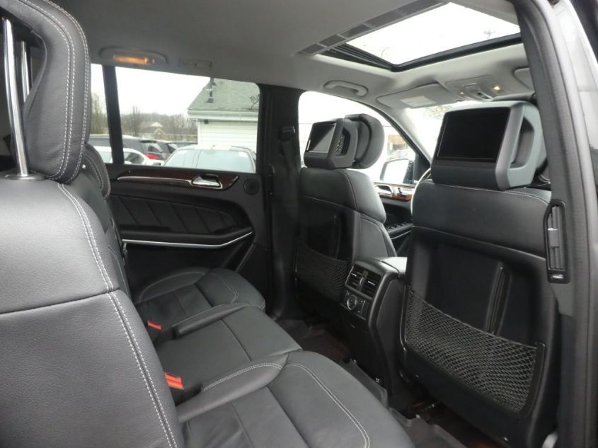2015 MERCEDES-BENZ GL-CLASS GL 550 4JGDF7DE8FA440626