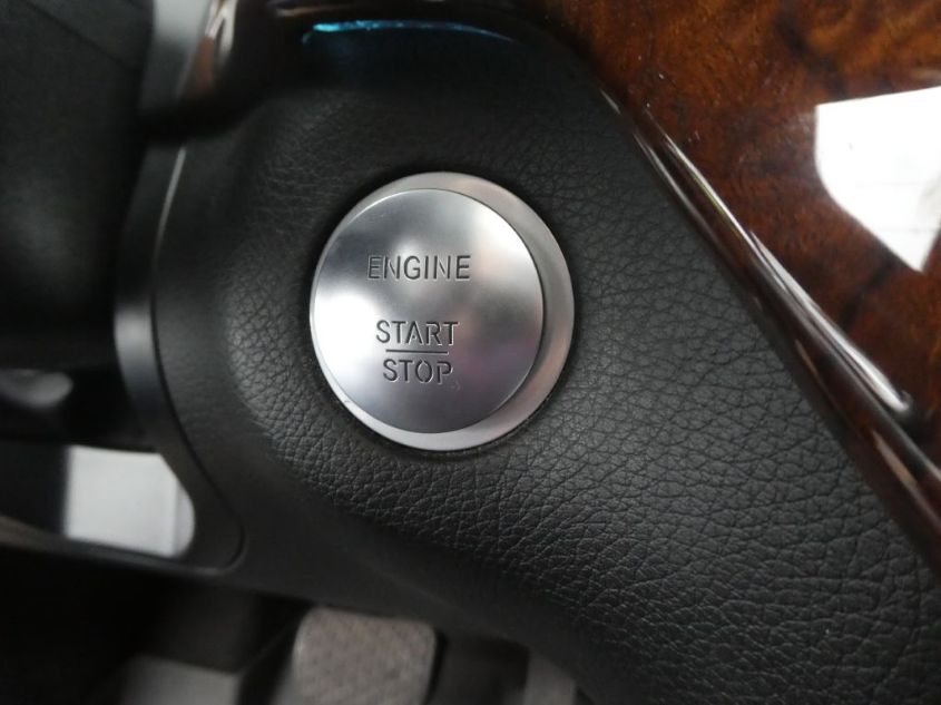 2015 MERCEDES-BENZ GL-CLASS GL 550 4JGDF7DE8FA440626