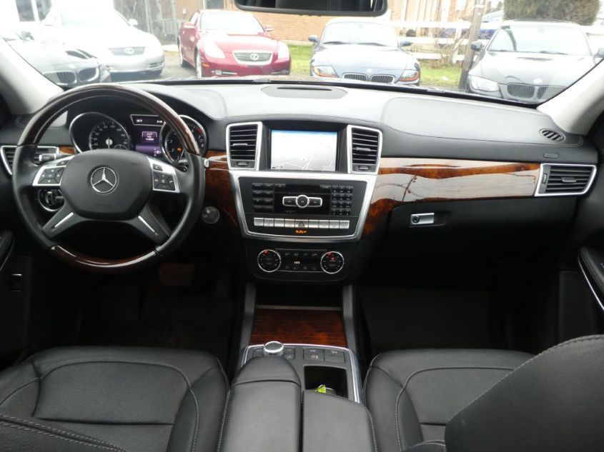 2015 MERCEDES-BENZ GL-CLASS GL 550 4JGDF7DE8FA440626
