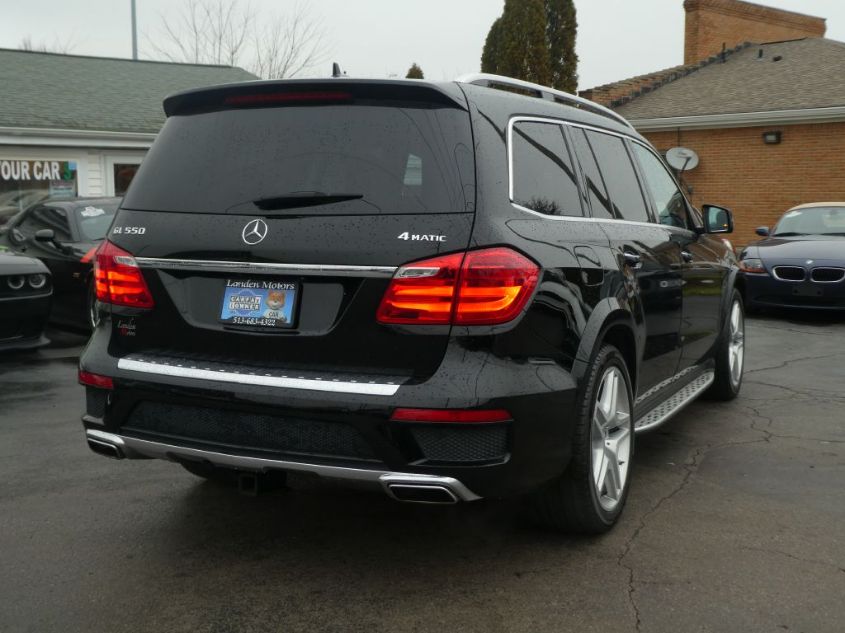 2015 MERCEDES-BENZ GL-CLASS GL 550 4JGDF7DE8FA440626