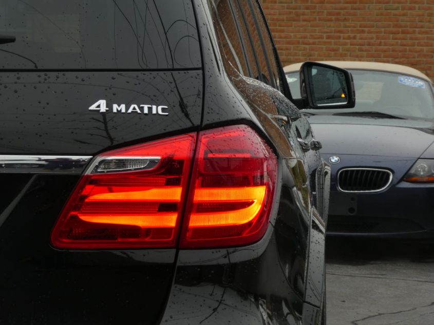 2015 MERCEDES-BENZ GL-CLASS GL 550 4JGDF7DE8FA440626