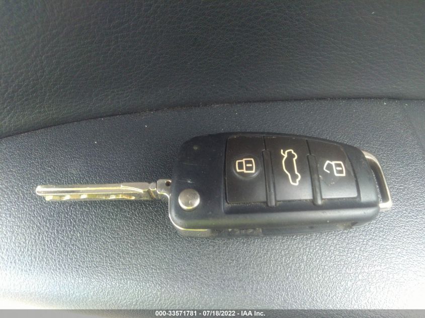 2013 AUDI A3 PREMIUM WAUBJAFM0DA022146