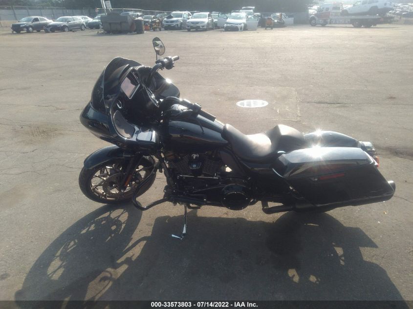 2022 HARLEY-DAVIDSON FLTRXST 1HD1ACL12NB629244