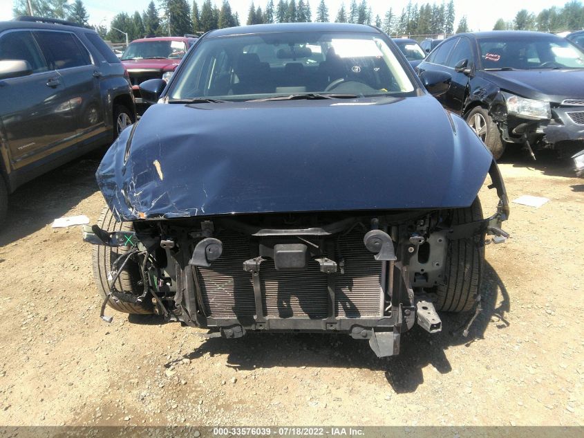2017 MAZDA MAZDA3 4-DOOR SPORT 3MZBN1U77HM116762