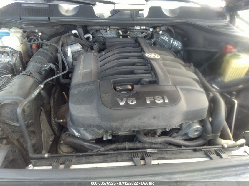 2013 VOLKSWAGEN TOUAREG SPORT WVGEF9BP5DD007913