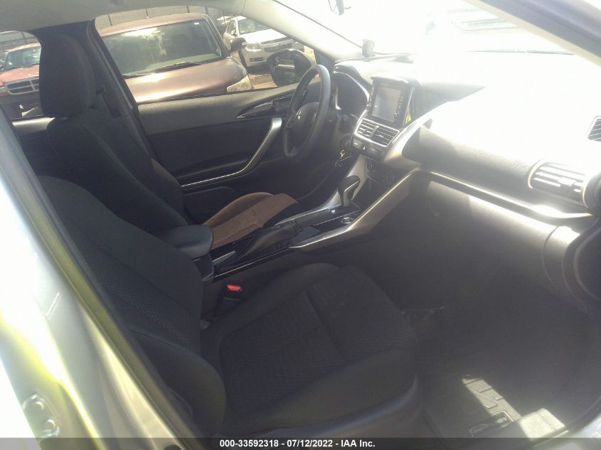 2019 MITSUBISHI ECLIPSE CROSS ES JA4AT3AA1KZ035367