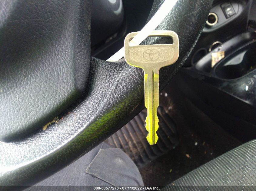 2015 TOYOTA YARIS L/SE/LE VNKKTUD33FA048002