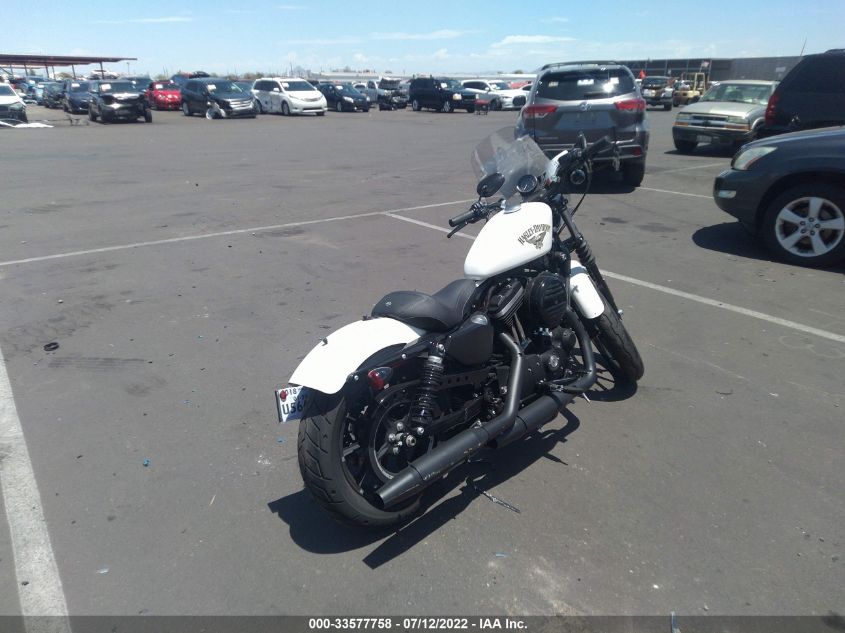 2018 HARLEY-DAVIDSON XL883 IRON 883 1HD4LE231JC413492