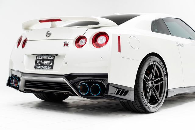 2017 NISSAN GT-R PREMIUM JN1AR5EF4HM820741