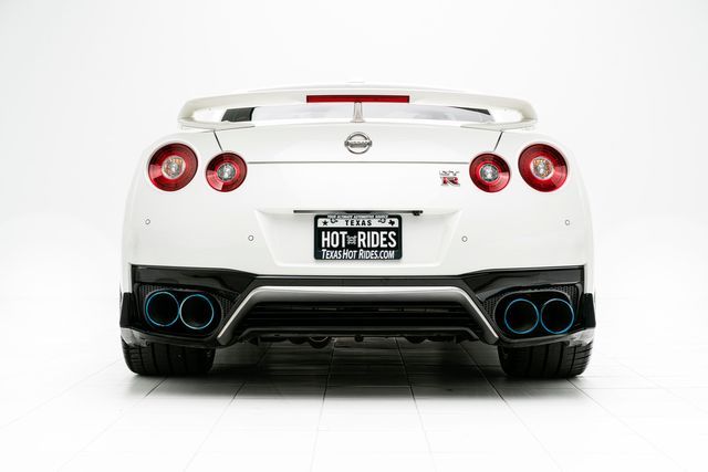 2017 NISSAN GT-R PREMIUM JN1AR5EF4HM820741