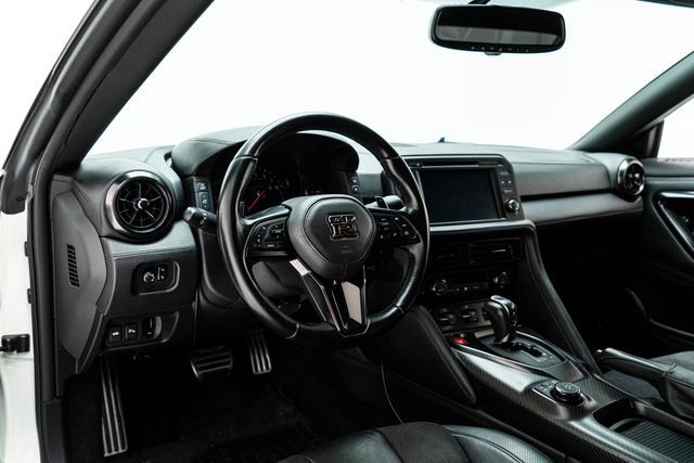 2017 NISSAN GT-R PREMIUM JN1AR5EF4HM820741