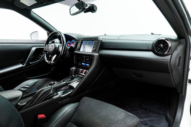 2017 NISSAN GT-R PREMIUM JN1AR5EF4HM820741