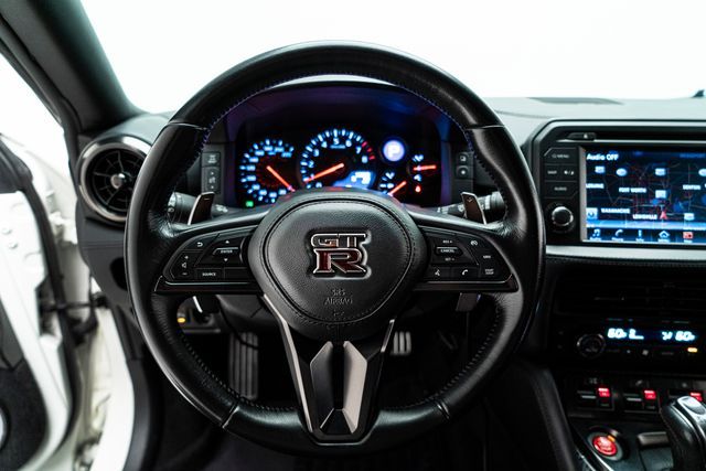 2017 NISSAN GT-R PREMIUM JN1AR5EF4HM820741