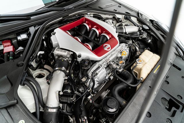 2017 NISSAN GT-R PREMIUM JN1AR5EF4HM820741