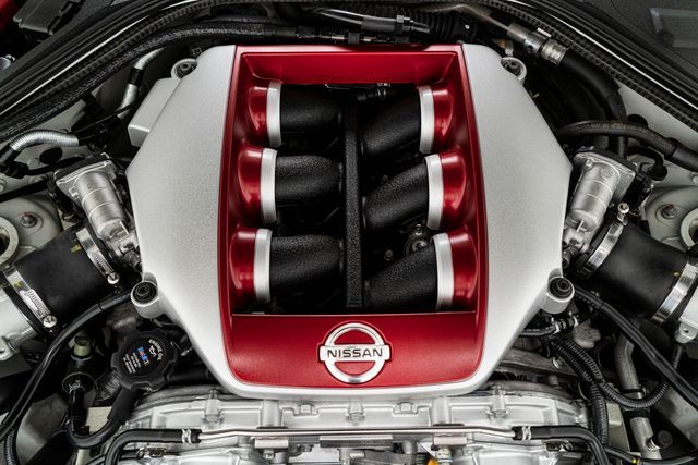 2017 NISSAN GT-R PREMIUM JN1AR5EF4HM820741
